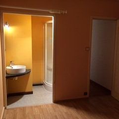 Location Appartement 4 pièces 88m² LES VANS 07140 - Photo 1