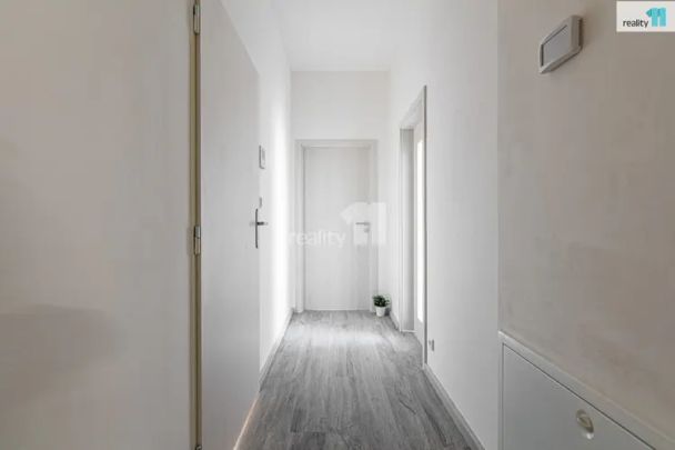 Pronájem bytu, 2+kk, 59 m - Photo 1