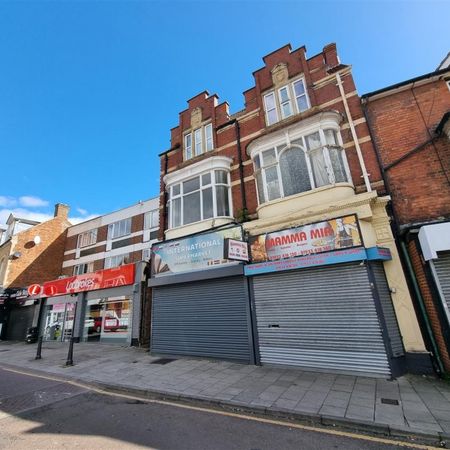 1 Bedroom Flat to Rent in Flat 3, High Street, Rushden, Northants, NN10 - Photo 4