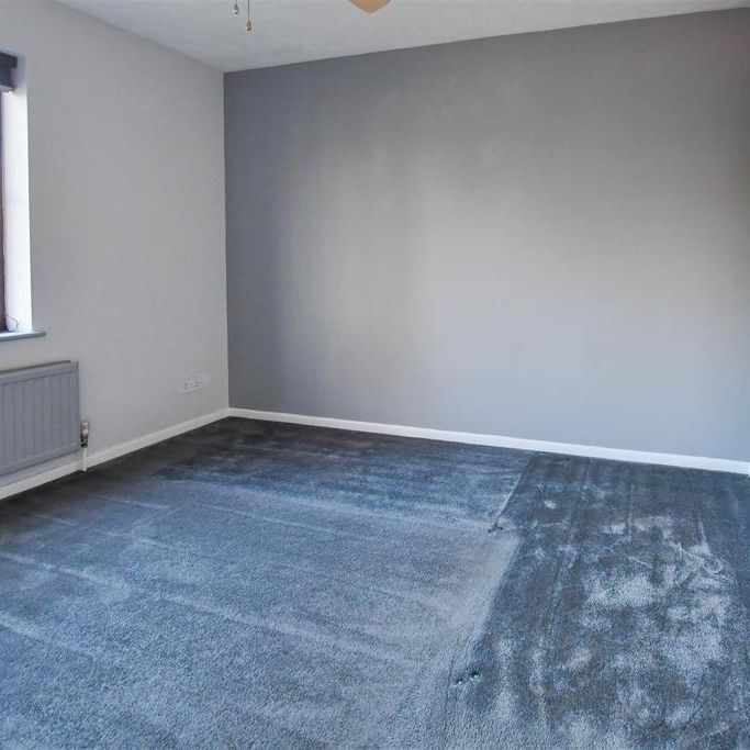 2 bedroom house to rent - Photo 1
