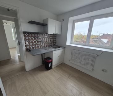 Location Appartement 2 pièces 41m² LILLE 59800 - Photo 6