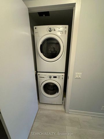 For Lease - 2220 Lakeshore Boulevard Unit# 410, Toronto, Ontario - Photo 5