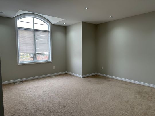 For Lease - 30 Burlwood Rd Burlwood Road, Brampton, Ontario - Photo 1