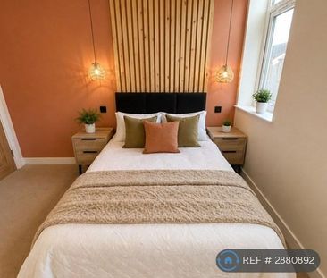 1 bedroom in a house share to rent - Photo 3