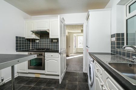 2 bedroom terraced house to rent - Photo 5