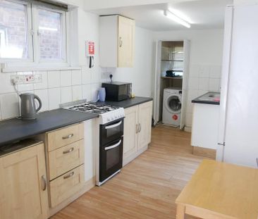 1 bedroom house of multiple occupation to rent - Photo 4