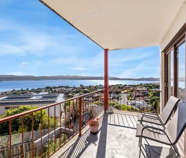 2/12 Ascot Avenue, Sandy Bay, TAS 7005 - Photo 2