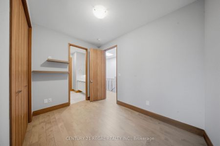 For Lease - 28A Twenty First Street, Toronto, Ontario - Photo 5