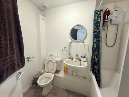 Studio to rent - Photo 5