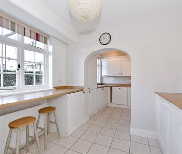 2 bedroom semi-detached house to rent - Photo 5