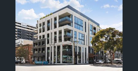 Luxurious Apartment Living at La Storia - Photo 2