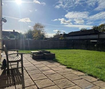 Bexley Gardens, Chadwell Heath, RM6 - Photo 4