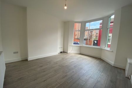 *Available with Zero Deposits* Rosslyn Street, L17 - Photo 3