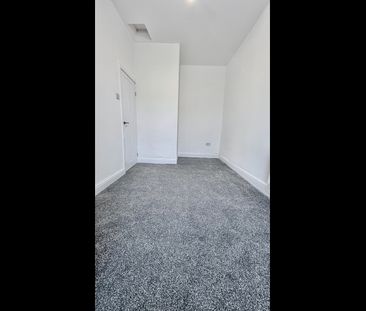 3 Bed End Terrace, Chester Road, L6 - Photo 4