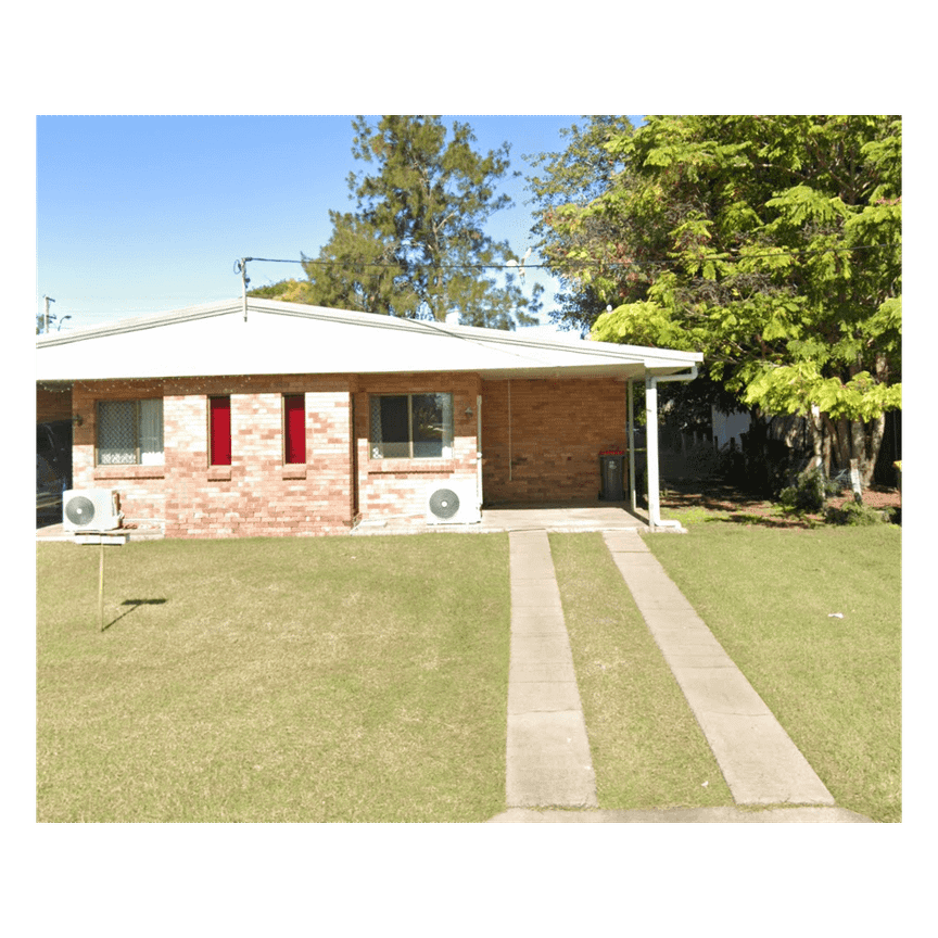 For Rent – Convenient Living in Norman Gardens - Photo 1