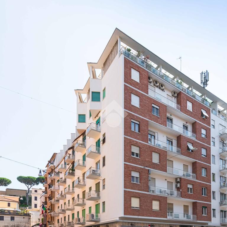 Trilocale in affitto - Photo 2