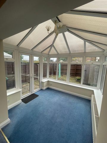 2 bedroom house to rent - Photo 3