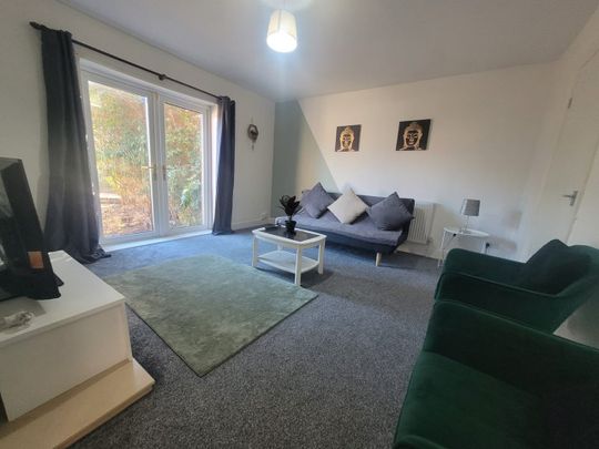 3 Bed End Terrace, Leeds, LS9 - Photo 1