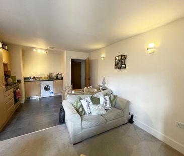 2 bedroom flat to rent - Photo 5