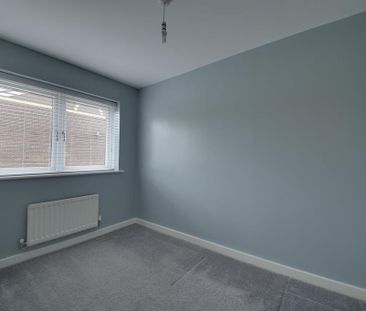 2 bedroom property to rent - Photo 2