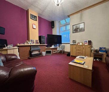 4 bedroom property to rent - Photo 6