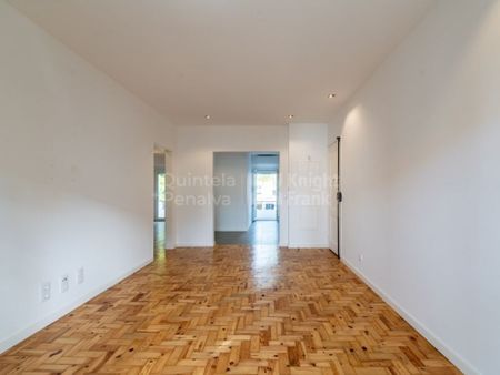 3 room luxury Apartment for rent in Cascais, Lisbon - Photo 2