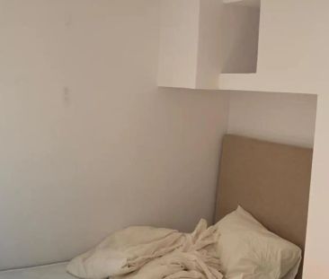 Piso de alquiler en Avenida Duque de Ahumada, 5-11, Playa Bajadilla... - Photo 2