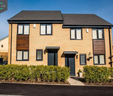 3 bedroom semi-detached house to rent - Photo 3