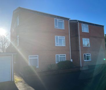 2 bedroom Spacious Two Bedroom Apartment to rent - Photo 4