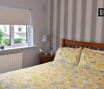 Charming room in 3-bedroom house, Dublin - Photo 5