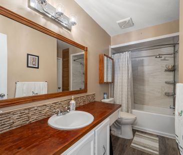 For Lease - 98 Doreen Crescent, Clarington, Ontario - Photo 5