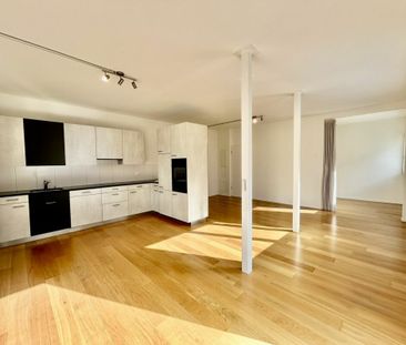 Lichtdurchflutete 2.5-Zimmer-Wohnung mit grosszügiger Terrasse - Photo 2