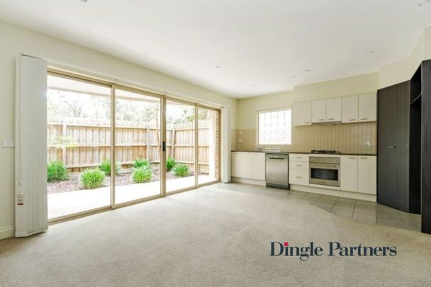 11/60-62 Harp Road, Kew VIC 3101 - Apartment For Rent | Domain - Photo 1