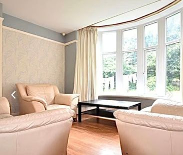 4 Bed - 131a Otley Road, Headingley, Leeds - LS6 3PX - Student - Photo 2