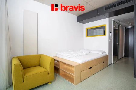 Pronájem moderního zařízeného 1+kk 24 m - Фото 2