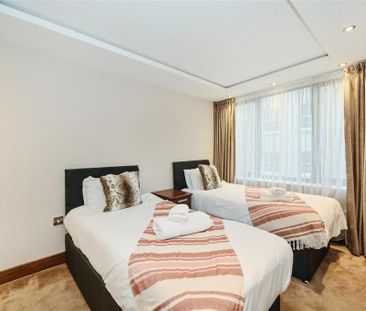 4 bedroom townhouse to rent - Photo 5