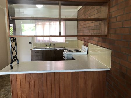 5/576 Mair Street, Lavington NSW 2641 - Apartment For Rent | Domain - Photo 4