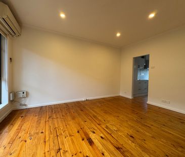 2/19 Howson Street, Brunswick West VIC 3055 - Photo 4
