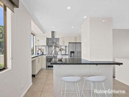 Coastal Living with Stunning Ocean & Hill Views plus large solar system - Photo 3