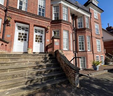 2 Bed Flat, De Montfort Court, LE2 - Photo 4