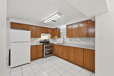 For Lease - 584 Strouds Lane Unit# BSMT, Pickering, Ontario - Photo 4