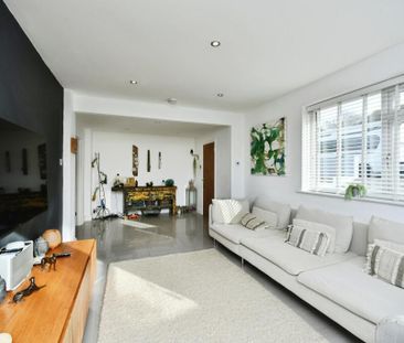 1 bedroom detached bungalow to rent - Photo 3