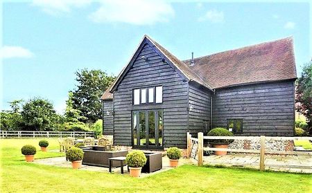 3 bedroom detached house to rent - Photo 5