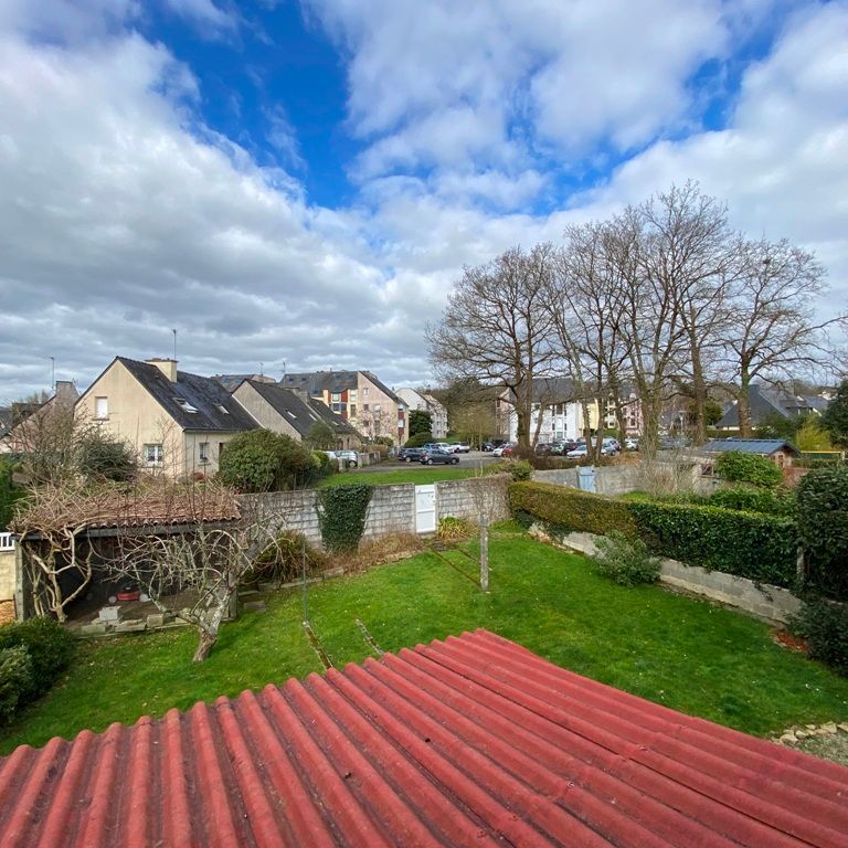 A Louer – Libre Immediatement – Maison de 120m² avec 4 chambres, un Jardin clos à Quimper ! - Photo 1