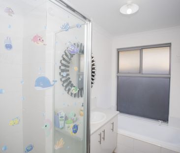 Modern Family Comfort in the Heart of Brabham. Freshly Painted! Nea... - Photo 2