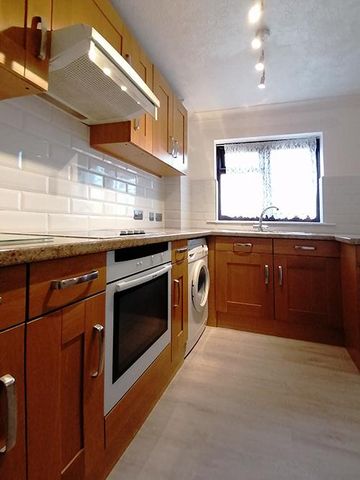 1 bedroom end of terrace house to rent - Photo 4
