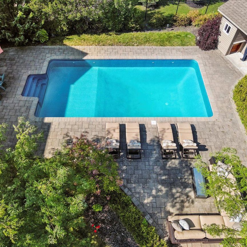 For Lease - 58 Coach Crescent, Whitby, Ontario - Photo 1