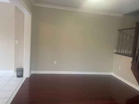 For Lease - 7196 Gagliano Drive Unit# Main Floor, Mississauga, Ontario - Photo 1