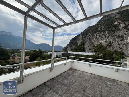 Location Appartement 2 pièces 37m² ST EGREVE 38120 - Photo 4