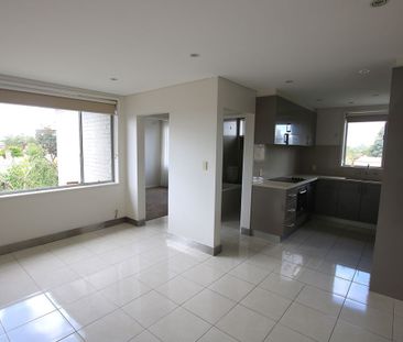 Prime Location & Lifestyle! - Photo 5